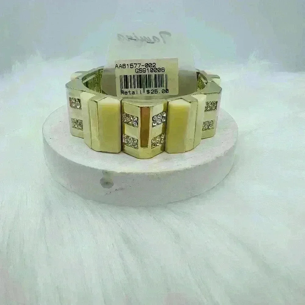 Fashion Statement big bracelet